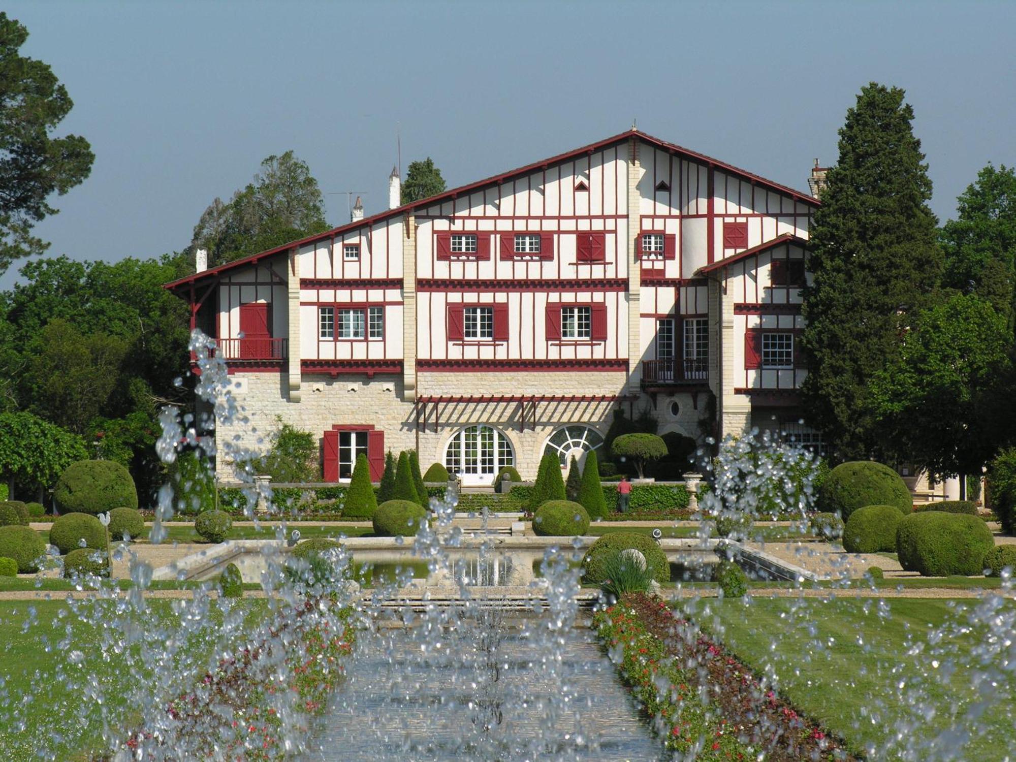 Hotel Ursula Cambo-les-Bains Exteriör bild