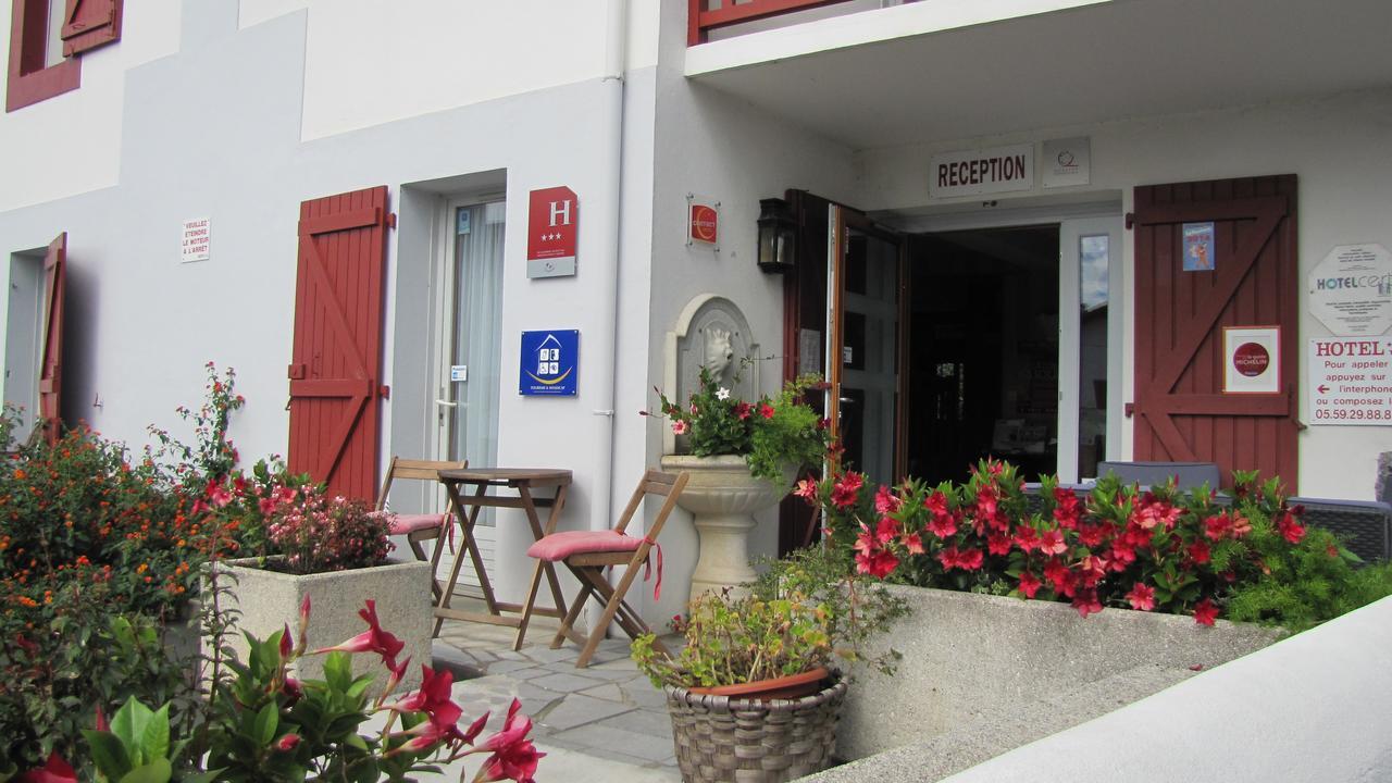 Hotel Ursula Cambo-les-Bains Exteriör bild